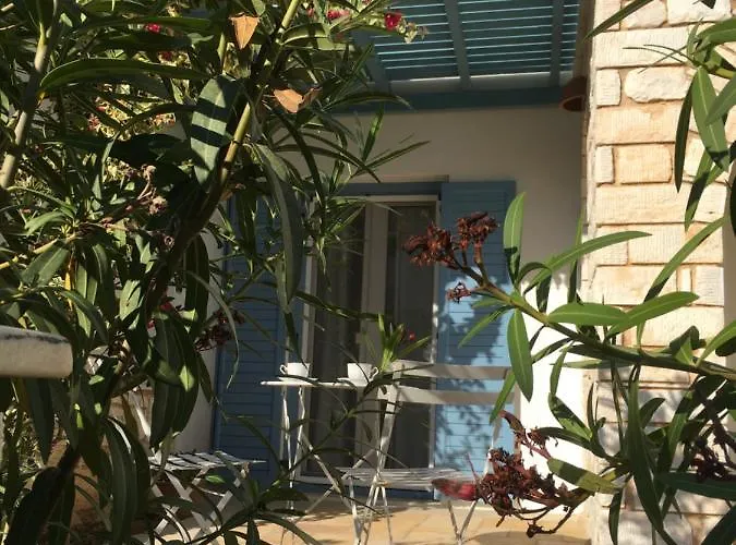 Maisonette By The Beach